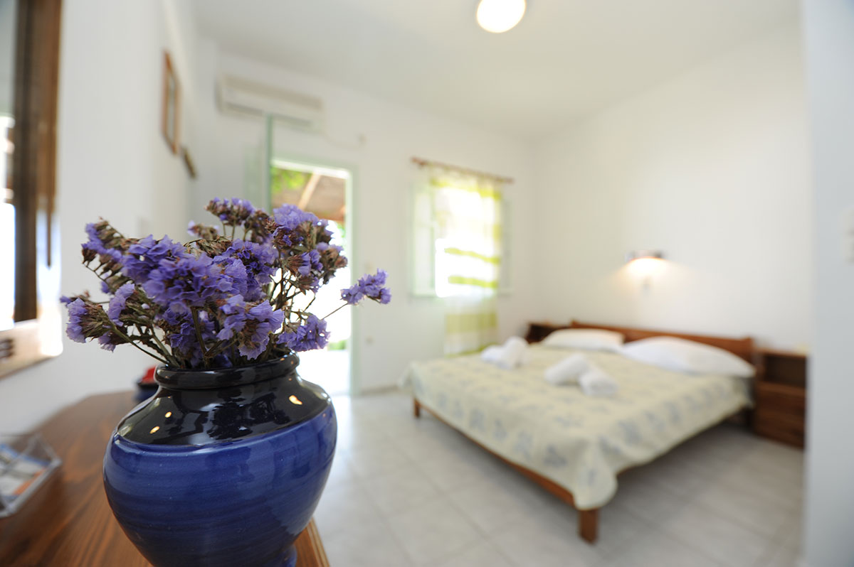 Ntina chambres, Artemonas - Sifnos