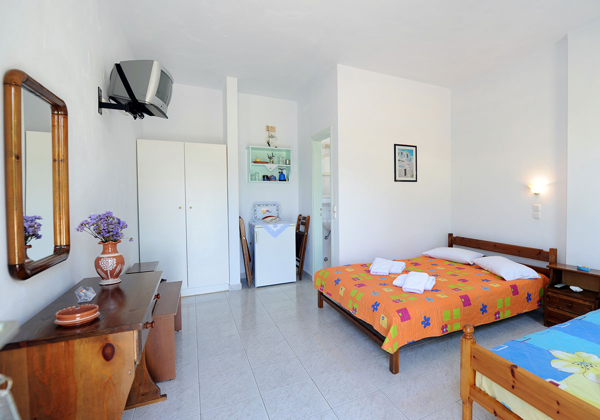 Ntina chambres, Artemonas - Sifnos