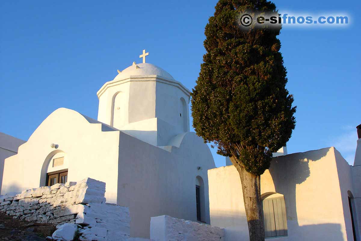 L'église d'Agios Andreas à la citadelle mycénienne