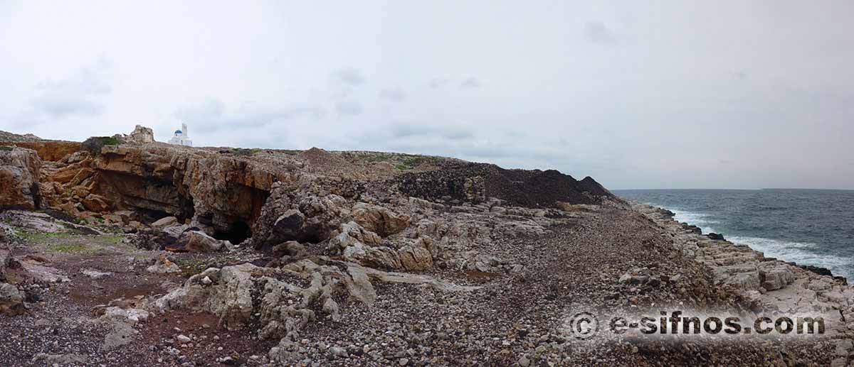 Les anciennes mines de Agios Sostis à Sifnos